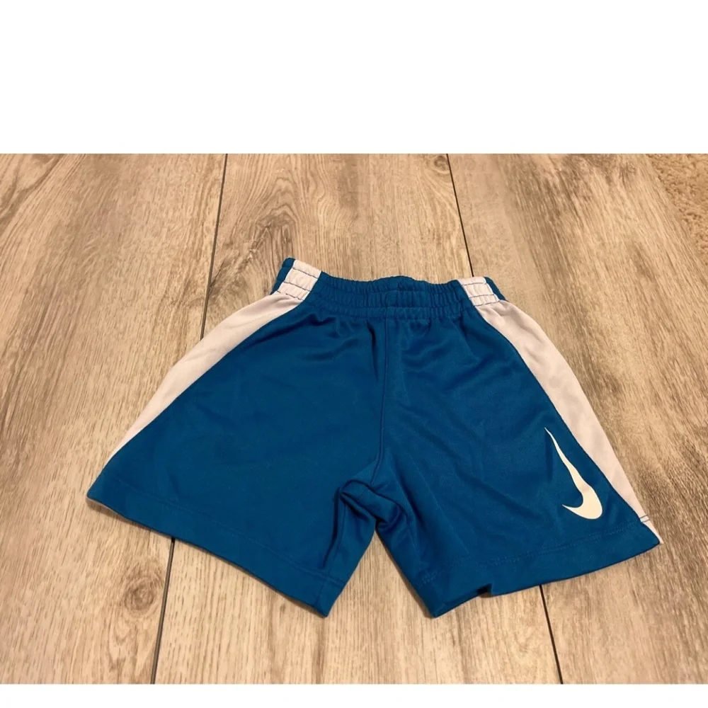 Nike Boys 24 Months Short Set Outfit Heroes Run In The Family